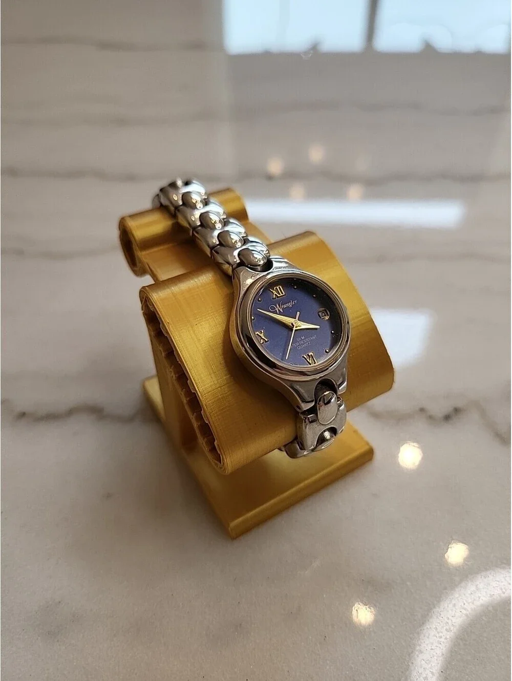 Vtg Womens Watch Wrangler Watch Classic Silver Tone SSteel Blue Dial Working EUC